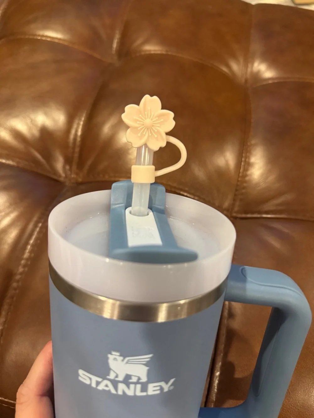Stanley Powder Blue Insulated Travel Tumbler with Handle - Picture 3 of 7